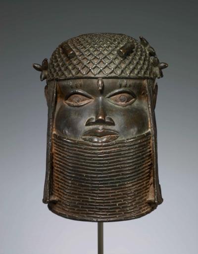 Commemorative Head