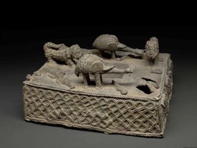 Altar Tableau