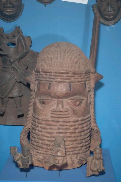Commemorative Head
